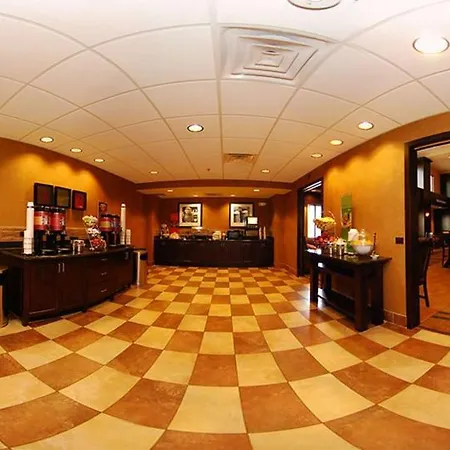 Newly Renovated-Hampton Inn & Suites Casper-3